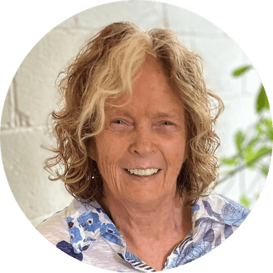 Lesley Arbour