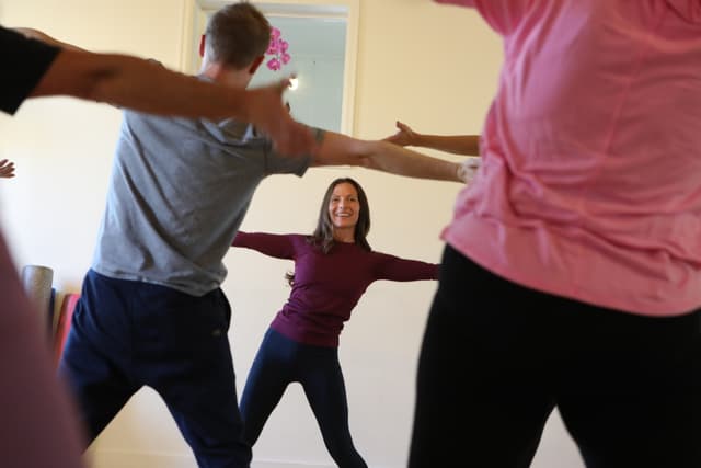 Somatic Reboot Practitioner Training – Level 1 Nikki Costello teaching a somatic fascia regulation class to healthcare providers